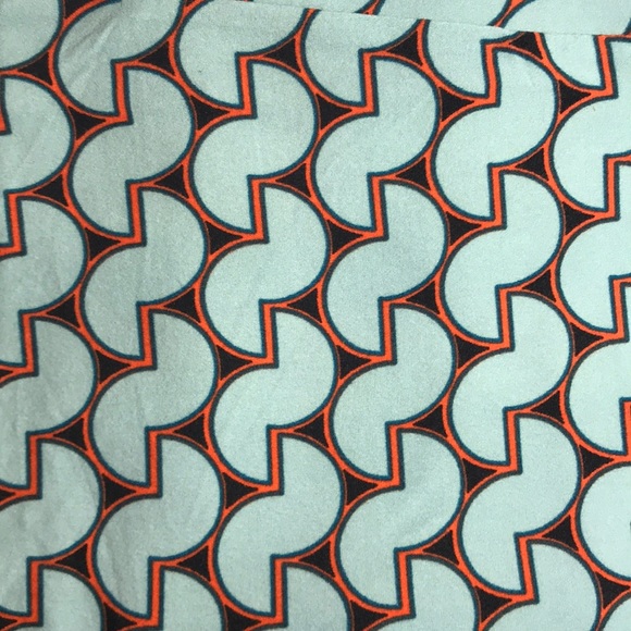 LuLaRoe Pants - Lularoe TC Leggings